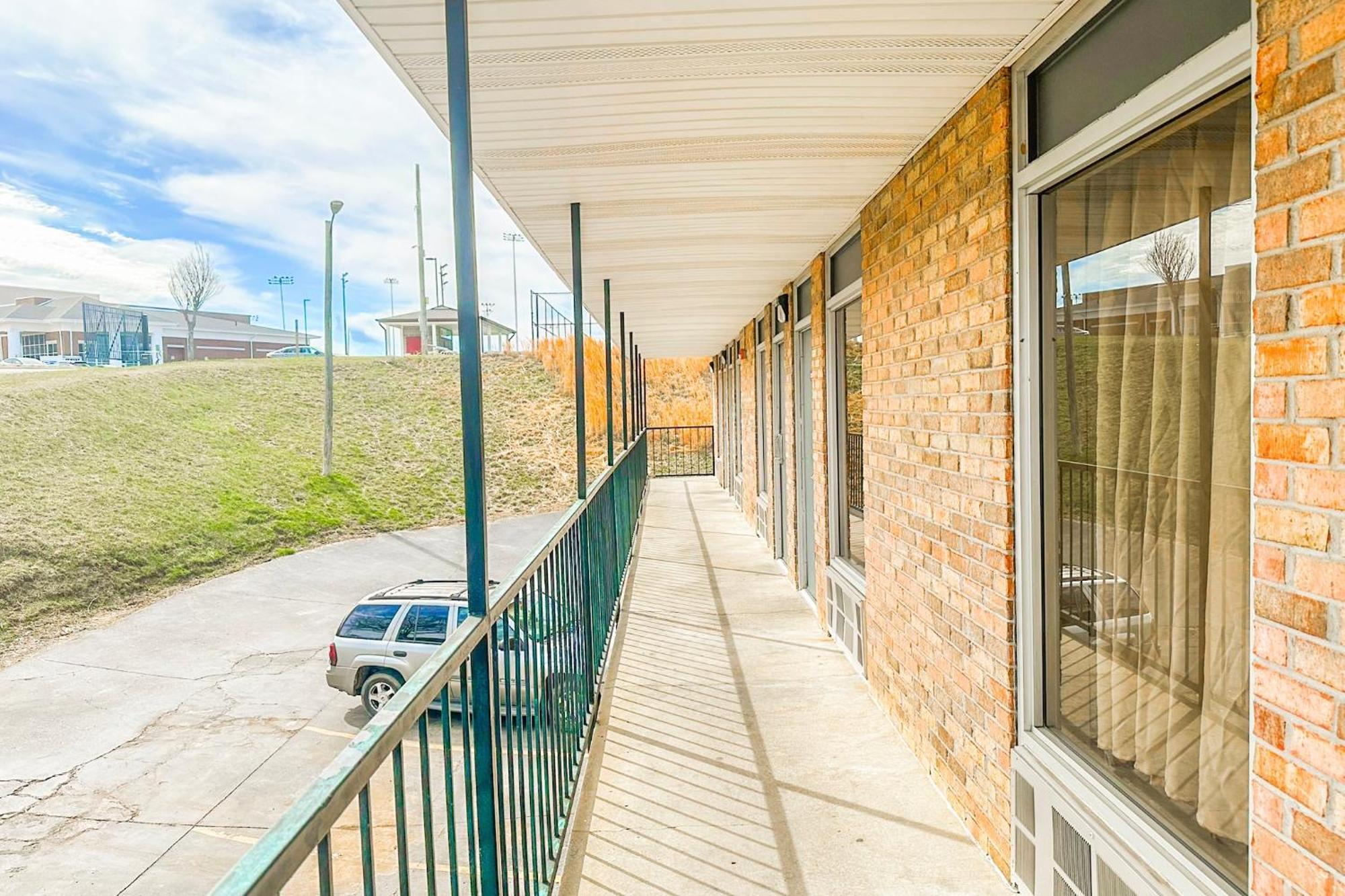 Regal Inn Guntersville By Oyo Hwy 431 ภายนอก รูปภาพ