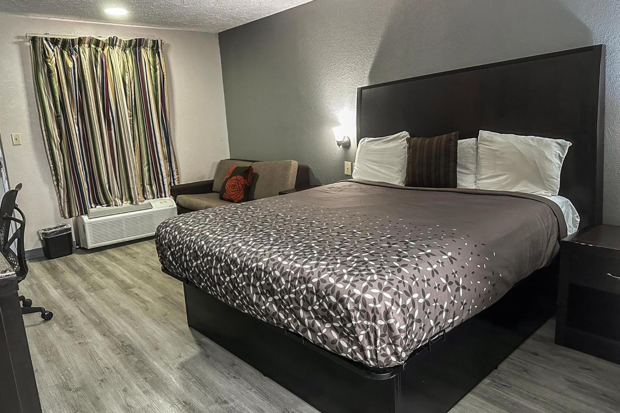 Regal Inn Guntersville By Oyo Hwy 431 ภายนอก รูปภาพ