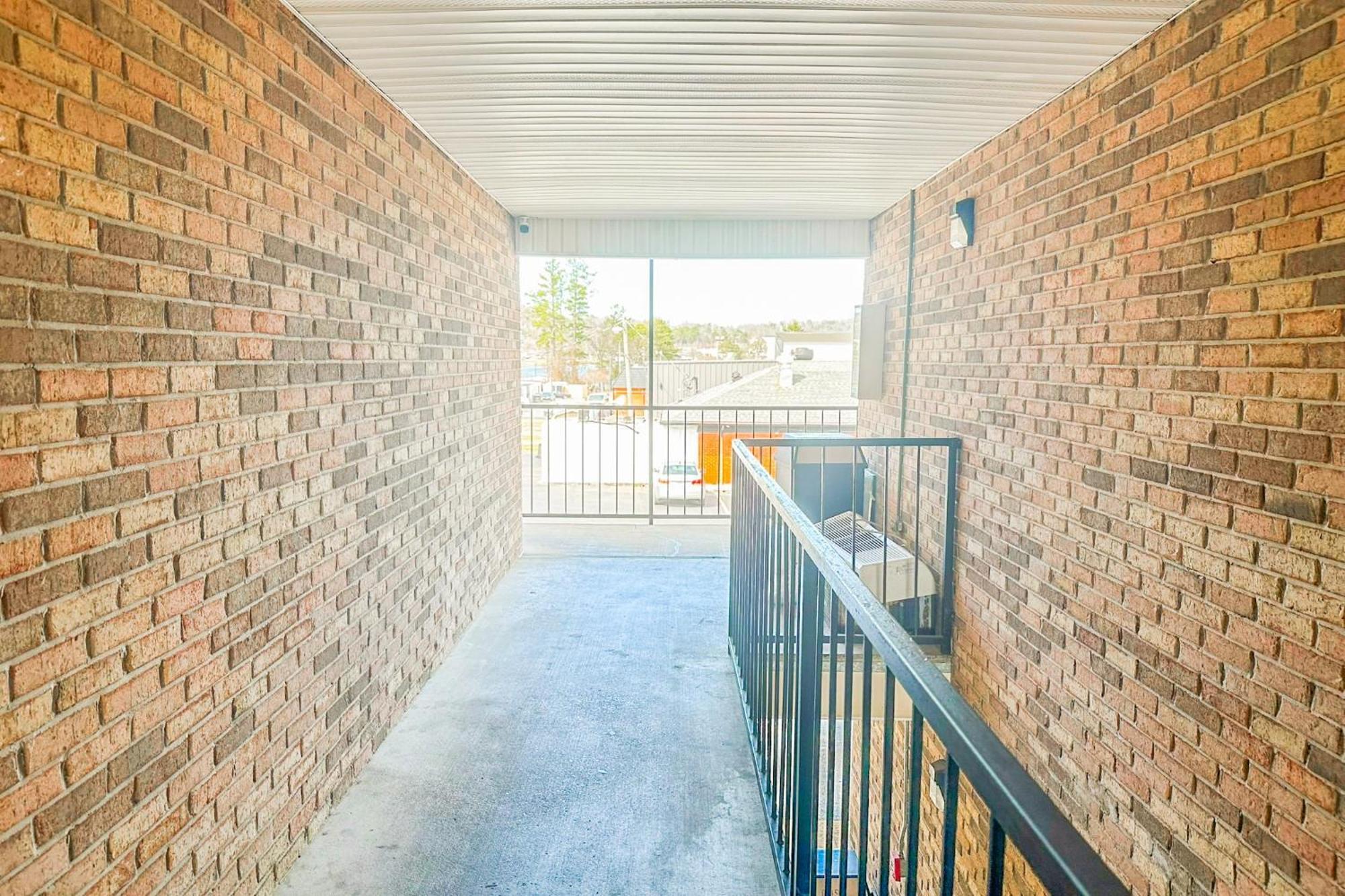 Regal Inn Guntersville By Oyo Hwy 431 ภายนอก รูปภาพ