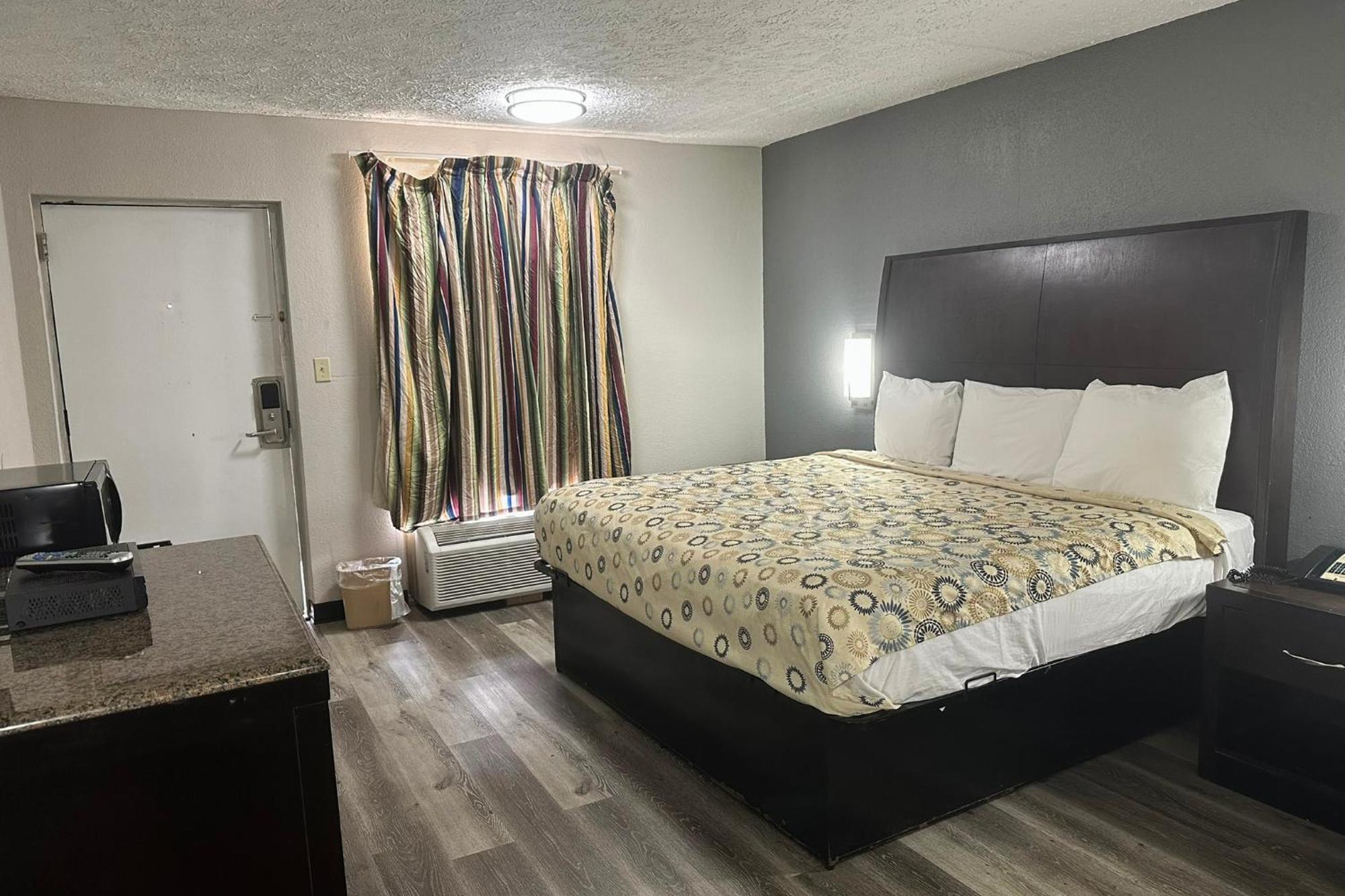 Regal Inn Guntersville By Oyo Hwy 431 ภายนอก รูปภาพ