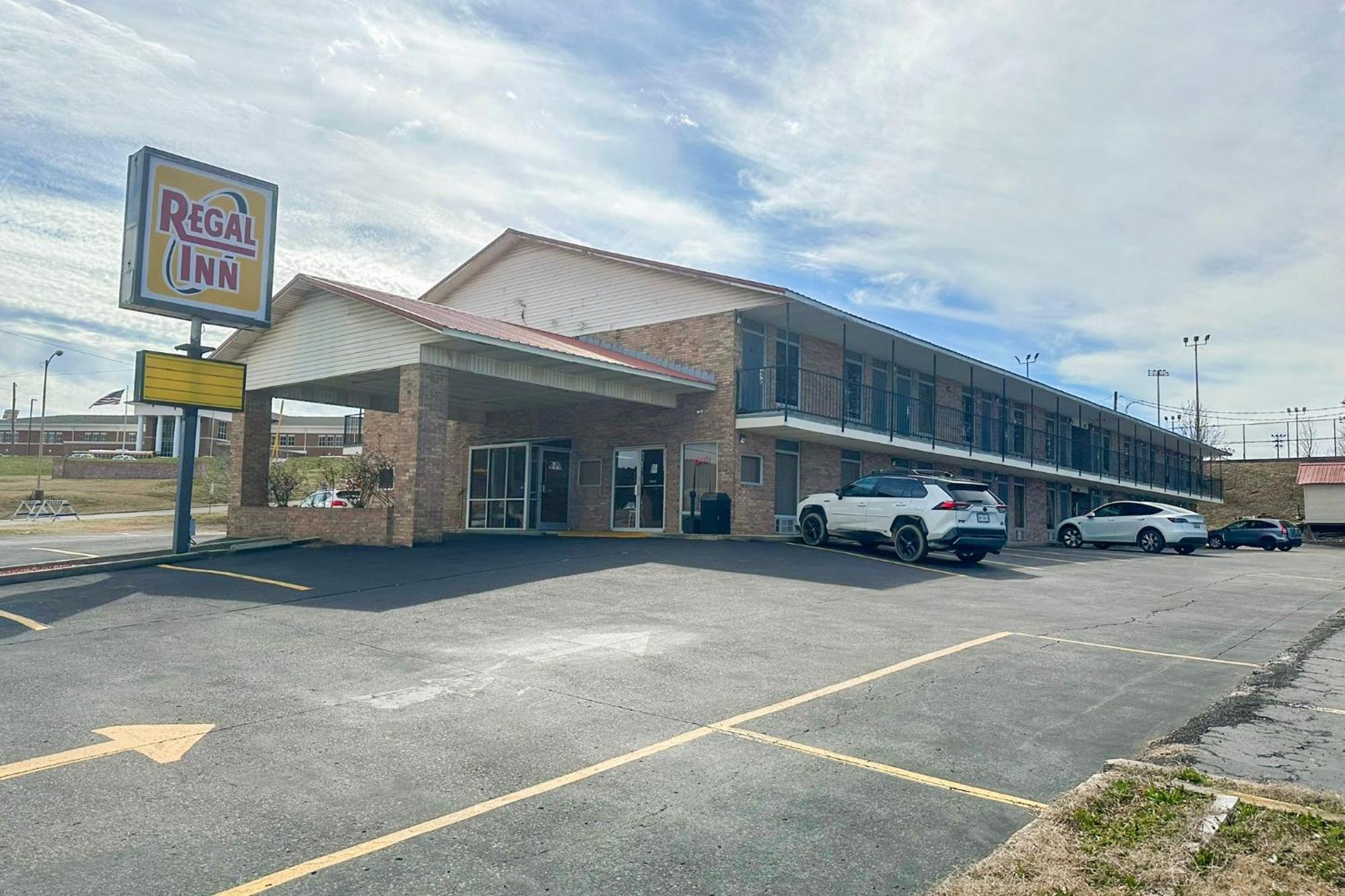 Regal Inn Guntersville By Oyo Hwy 431 ภายนอก รูปภาพ
